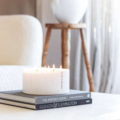 Centrepiece Candle - White - Amoret Muse